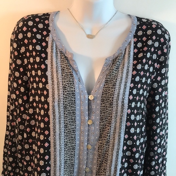 J. Jill 100% Rayon Button Down Floral Top Size S - Picture 3 of 13